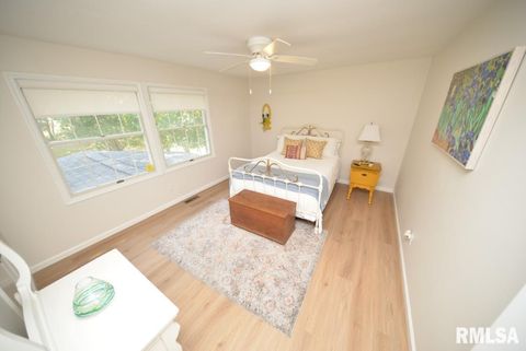 Tiny photo for 4211 FOX CREEK Street, Mt Vernon, IL 62864 (MLS # EB459236)