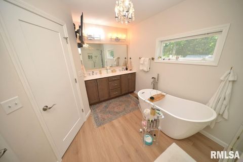 Tiny photo for 4211 FOX CREEK Street, Mt Vernon, IL 62864 (MLS # EB459236)