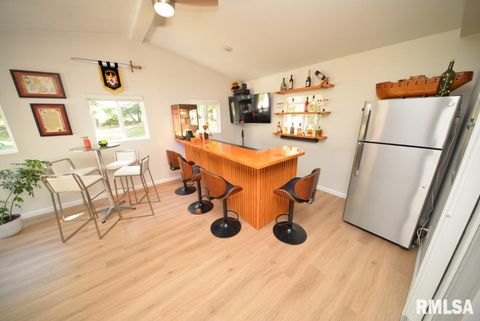 Tiny photo for 4211 FOX CREEK Street, Mt Vernon, IL 62864 (MLS # EB459236)