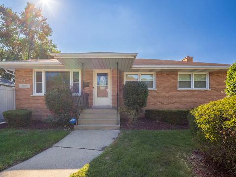 Photo of 18010 Oakley Avenue, Lansing, IL 60438 (MLS # 12469564)