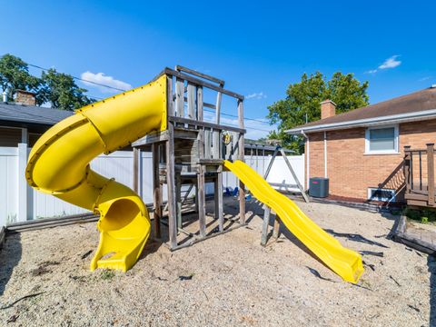 Tiny photo for 18010 Oakley Avenue, Lansing, IL 60438 (MLS # 12469564)