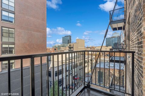 Tiny photo for 106 N Aberdeen Street #5G, Chicago, IL 60607 (MLS # 12491810)