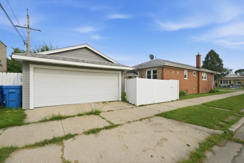 Tiny photo for 3798 W 76th Place, Chicago, IL 60652 (MLS # 12748417)