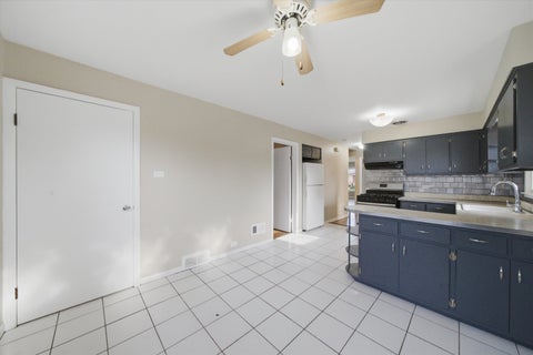 Tiny photo for 3798 W 76th Place, Chicago, IL 60652 (MLS # 12748417)