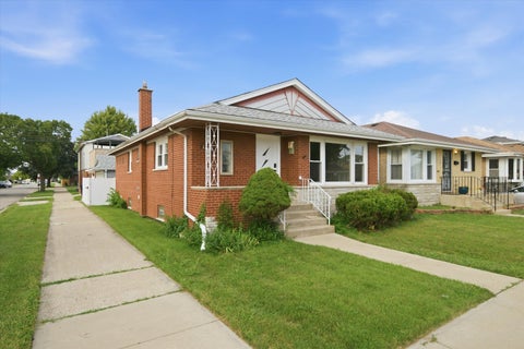 Tiny photo for 3798 W 76th Place, Chicago, IL 60652 (MLS # 12748417)
