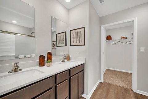 Tiny photo for 516 Adirondack Court, Joliet, IL 60436 (MLS # 12588579)