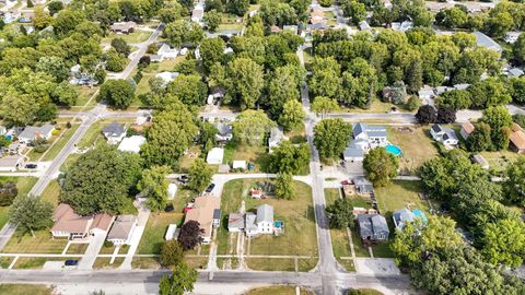 Tiny photo for 402 W Ash Street, Fairbury, IL 61739 (MLS # 12459240)