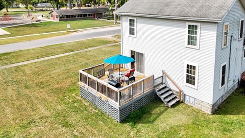 Tiny photo for 402 W Ash Street, Fairbury, IL 61739 (MLS # 12459240)