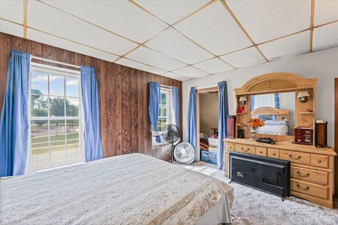 Tiny photo for 402 W Ash Street, Fairbury, IL 61739 (MLS # 12459240)