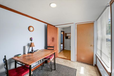 Tiny photo for 402 W Ash Street, Fairbury, IL 61739 (MLS # 12459240)