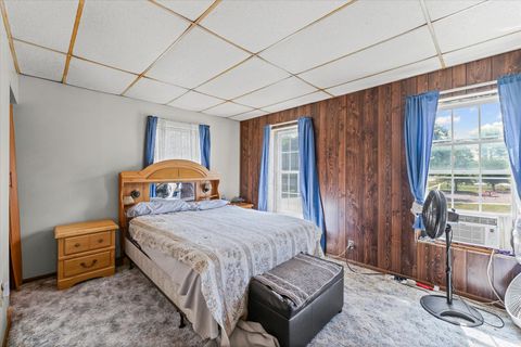 Tiny photo for 402 W Ash Street, Fairbury, IL 61739 (MLS # 12459240)