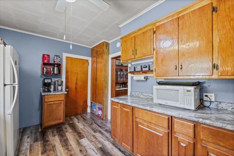 Tiny photo for 402 W Ash Street, Fairbury, IL 61739 (MLS # 12459240)
