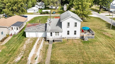 Tiny photo for 402 W Ash Street, Fairbury, IL 61739 (MLS # 12459240)