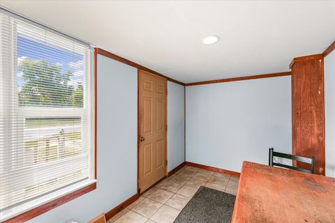 Tiny photo for 402 W Ash Street, Fairbury, IL 61739 (MLS # 12459240)