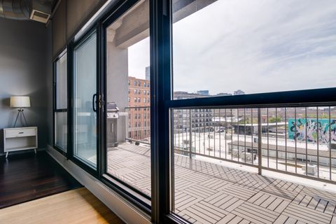Tiny photo for 1530 S State Street #421, Chicago, IL 60605 (MLS # 12623129)