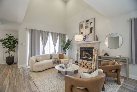 Tiny photo for 14451 S Ravinia Avenue #1, Orland Park, IL 60462 (MLS # 12546761)