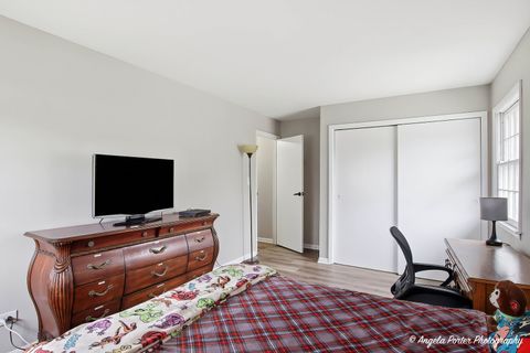 Tiny photo for 1871 Marigold Lane, Hanover Park, IL 60133 (MLS # 12602795)