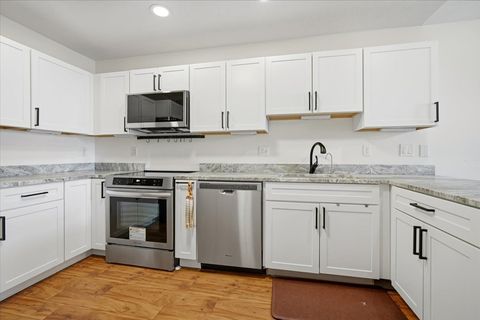 Tiny photo for 3715 Wine Way, Bloomington, IL 61704 (MLS # 12562368)