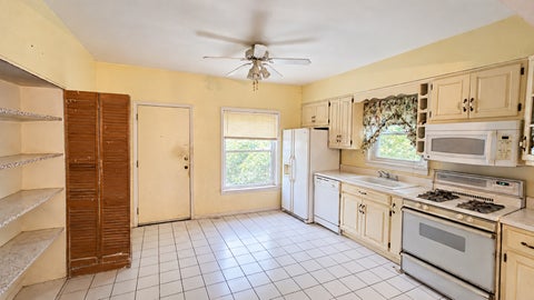 Tiny photo for 1324 RIDGE Road, Homewood, IL 60430 (MLS # 12796708)