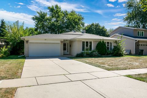 A home in Mount Prospect