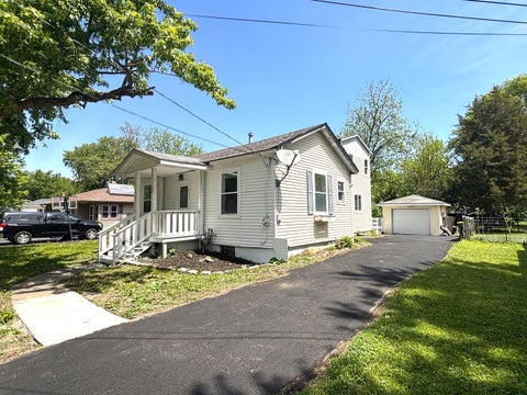 Photo of 518 N Hugh Street, Plano, IL 60545 (MLS # 12683786)