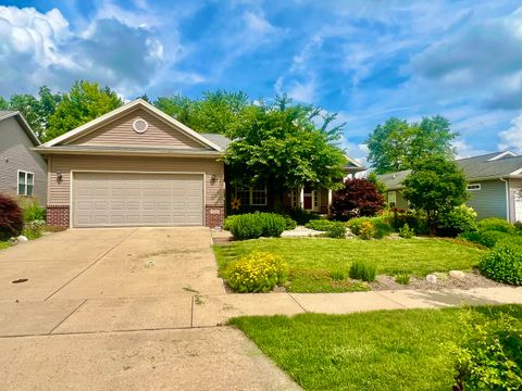 Tiny photo for 2402 Treeline Drive, Bloomington, IL 61704 (MLS # 12424960)