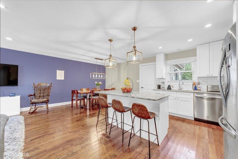 Tiny photo for 148 Jeffery Lane, Des Plaines, IL 60018 (MLS # 12752811)