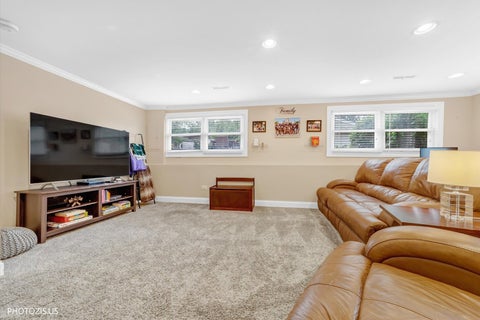 Tiny photo for 148 Jeffery Lane, Des Plaines, IL 60018 (MLS # 12752811)