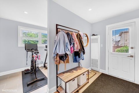 Tiny photo for 148 Jeffery Lane, Des Plaines, IL 60018 (MLS # 12752811)