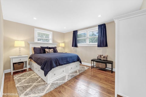 Tiny photo for 148 Jeffery Lane, Des Plaines, IL 60018 (MLS # 12752811)