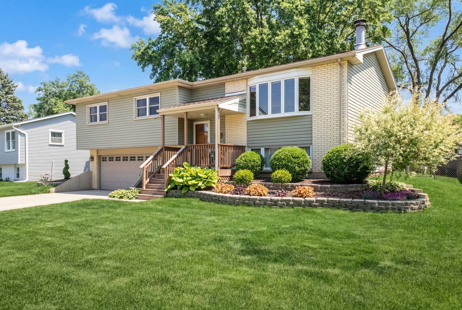 2413 Sioux Avenue