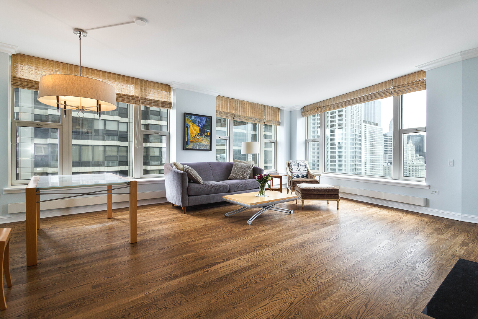 25 E SUPERIOR Street 2805
