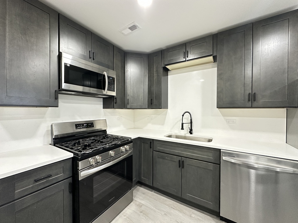 1937 W GRAND Avenue 2