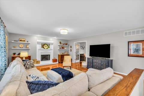 Tiny photo for 2314 Firethorn Lane, Champaign, IL 61822 (MLS # 12724104)