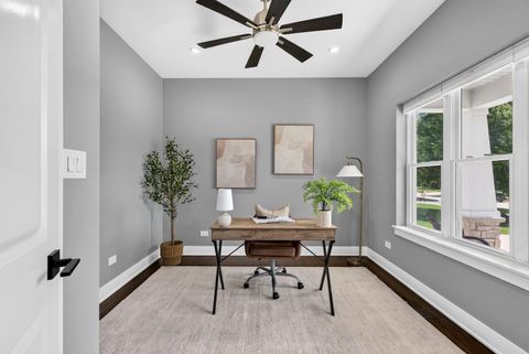 Tiny photo for 2121 Westover Road, North Aurora, IL 60542 (MLS # 12682341)