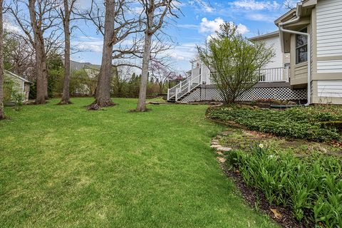 Tiny photo for 10 Deerpath Lane, Palos Park, IL 60464 (MLS # 12626288)