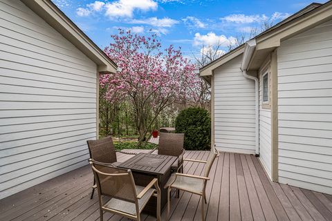 Tiny photo for 10 Deerpath Lane, Palos Park, IL 60464 (MLS # 12626288)