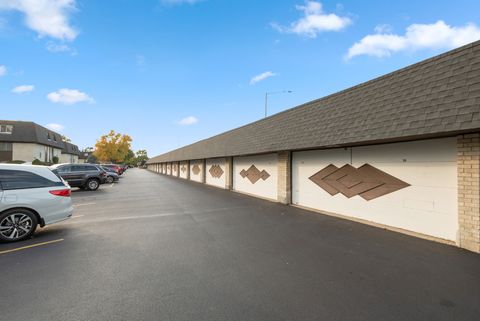 Tiny photo for 11109 S 84th Avenue #1B, Palos Hills, IL 60465 (MLS # 12505388)