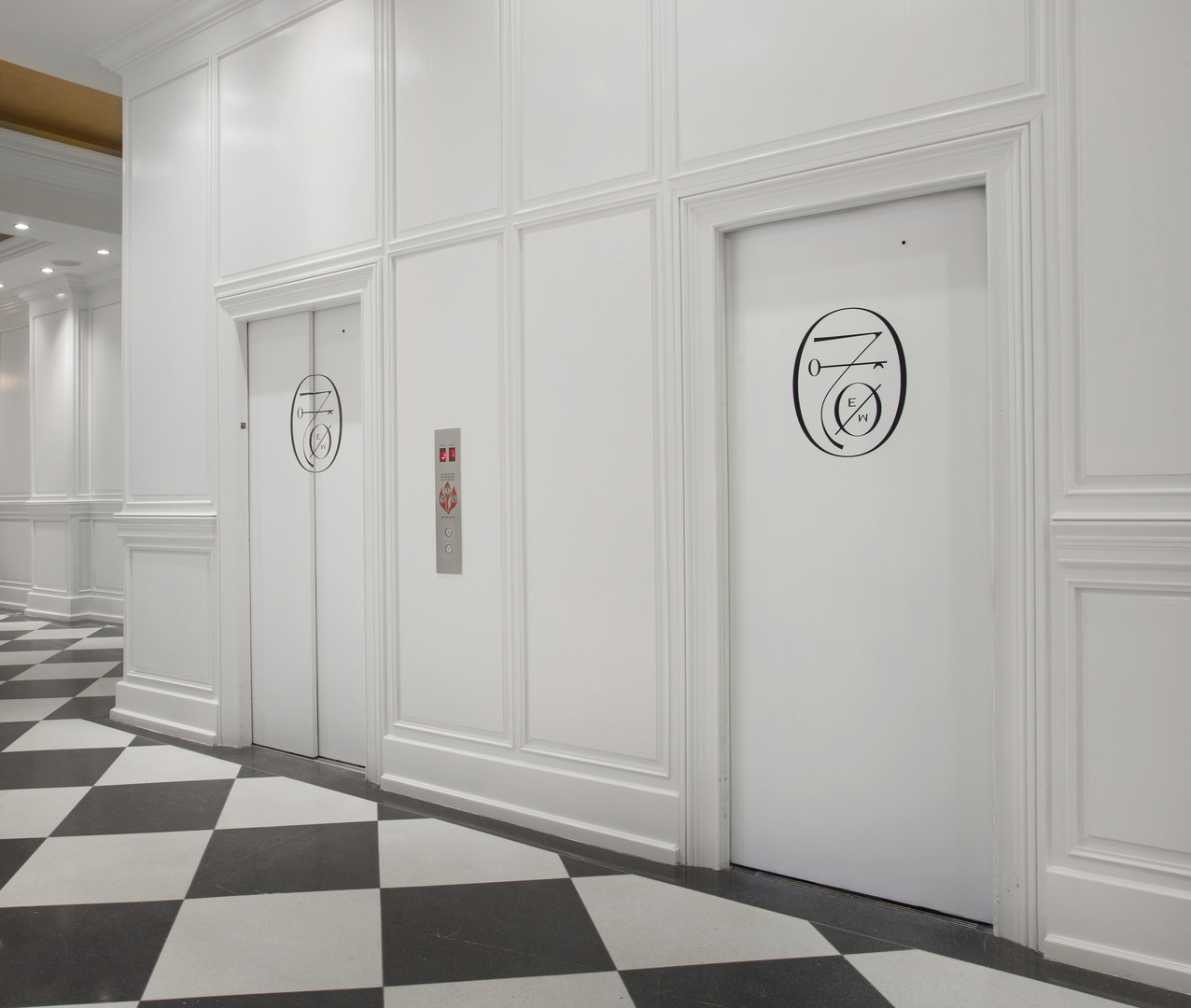 70 E WALTON Street 702-802