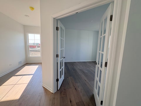 Tiny photo for 66 Hawthorn Ridge Drive, Hawthorn Woods, IL 60047 (MLS # 12665901)
