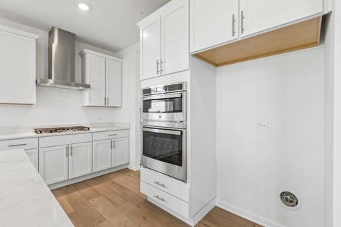 Tiny photo for 66 Hawthorn Ridge Drive, Hawthorn Woods, IL 60047 (MLS # 12665901)
