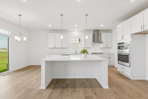 Tiny photo for 66 Hawthorn Ridge Drive, Hawthorn Woods, IL 60047 (MLS # 12665901)