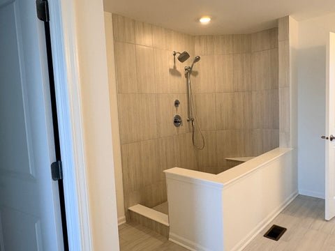 Tiny photo for 66 Hawthorn Ridge Drive, Hawthorn Woods, IL 60047 (MLS # 12665901)