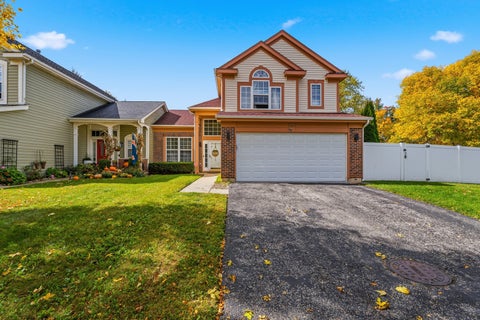 Tiny photo for 568 Cambridge Drive, Grayslake, IL 60030 (MLS # 12773931)