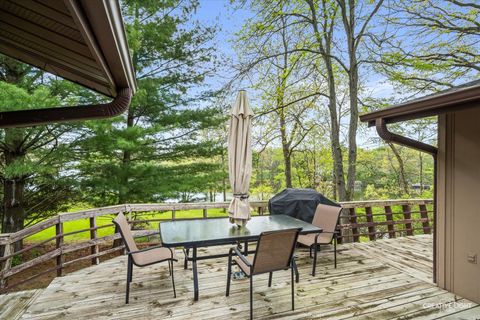 Tiny photo for 27 Clearwater Point, Putnam, IL 61560 (MLS # 12636589)