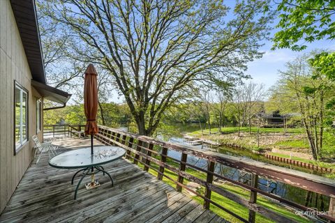 Tiny photo for 27 Clearwater Point, Putnam, IL 61560 (MLS # 12636589)
