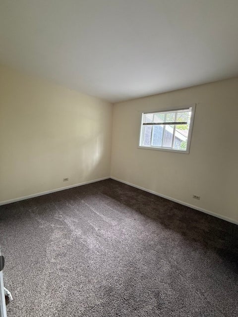 Tiny photo for 1702 W Oakton Street, Arlington Heights, IL 60004 (MLS # 12740834)