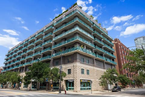 Photo of Chicago, IL 60607 (MLS # 12718874)