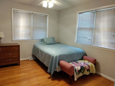 Tiny photo for 9137 S 88 Avenue S, Hickory Hills, IL 60457 (MLS # 12509080)