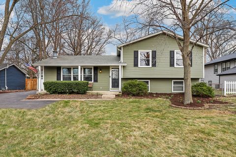 Photo of 26W524 Jewell Road, Winfield, IL 60190 (MLS # 12600768)
